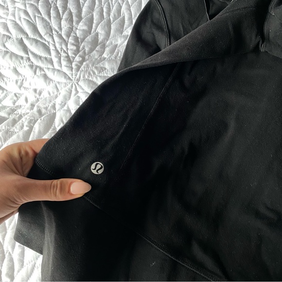 Lululemon sz 6 Hooded Jacket - Picture 6 of 7